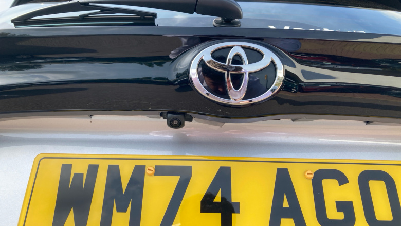 Toyota Yaris 1.5 Hybrid Icon 5dr CVT Hybrid Hatchback